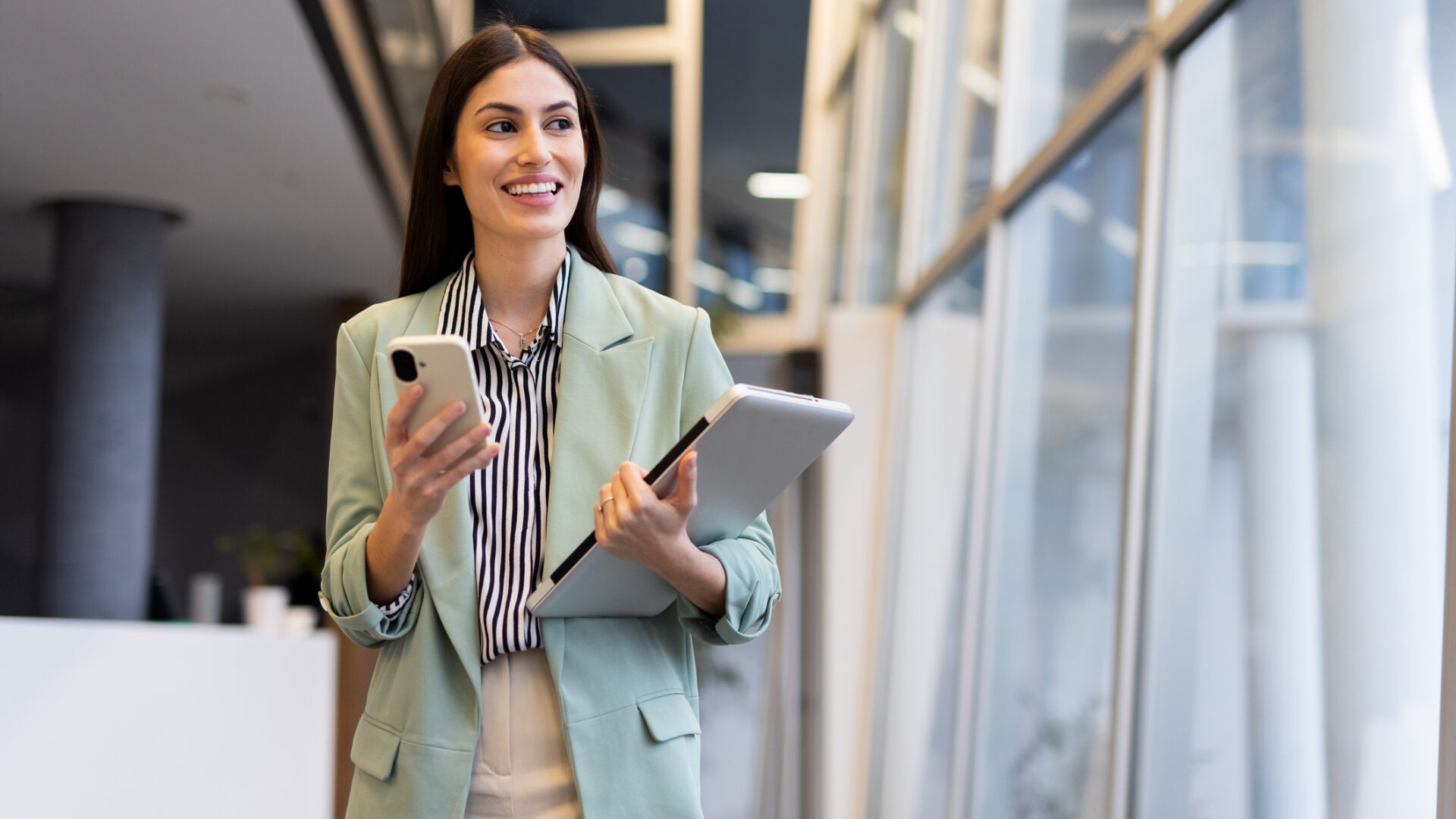 Switching estate agent CRM: what agents wish they knew first