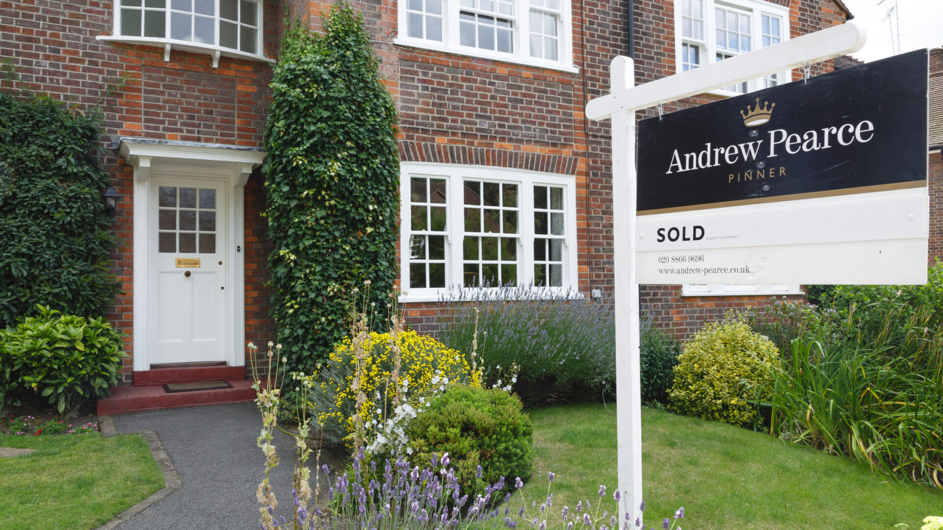 The best prospecting tools for estate agents in 2026