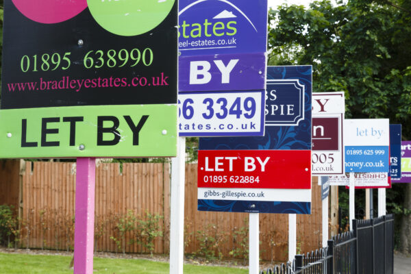 To let signs outside rented homes in England